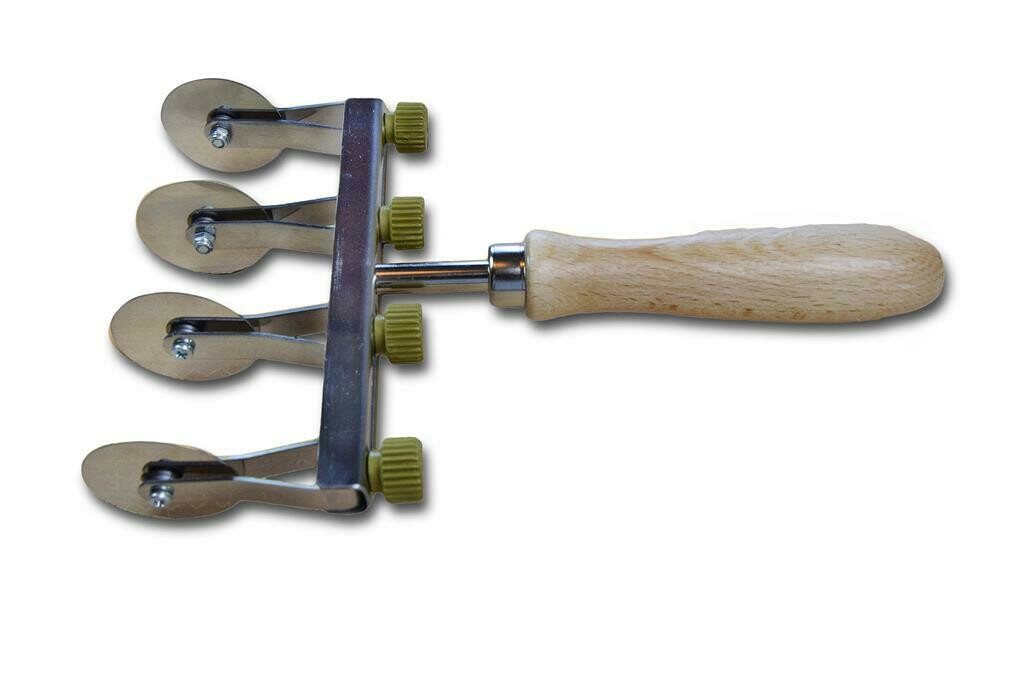 Italian Pasta Cutter Wheel with 4 adjustable Serrated Blades rollers