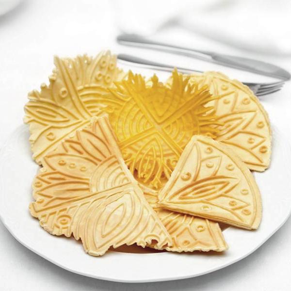 CBE Gas Waffle Pizzelle Maker Round 4 Flowers