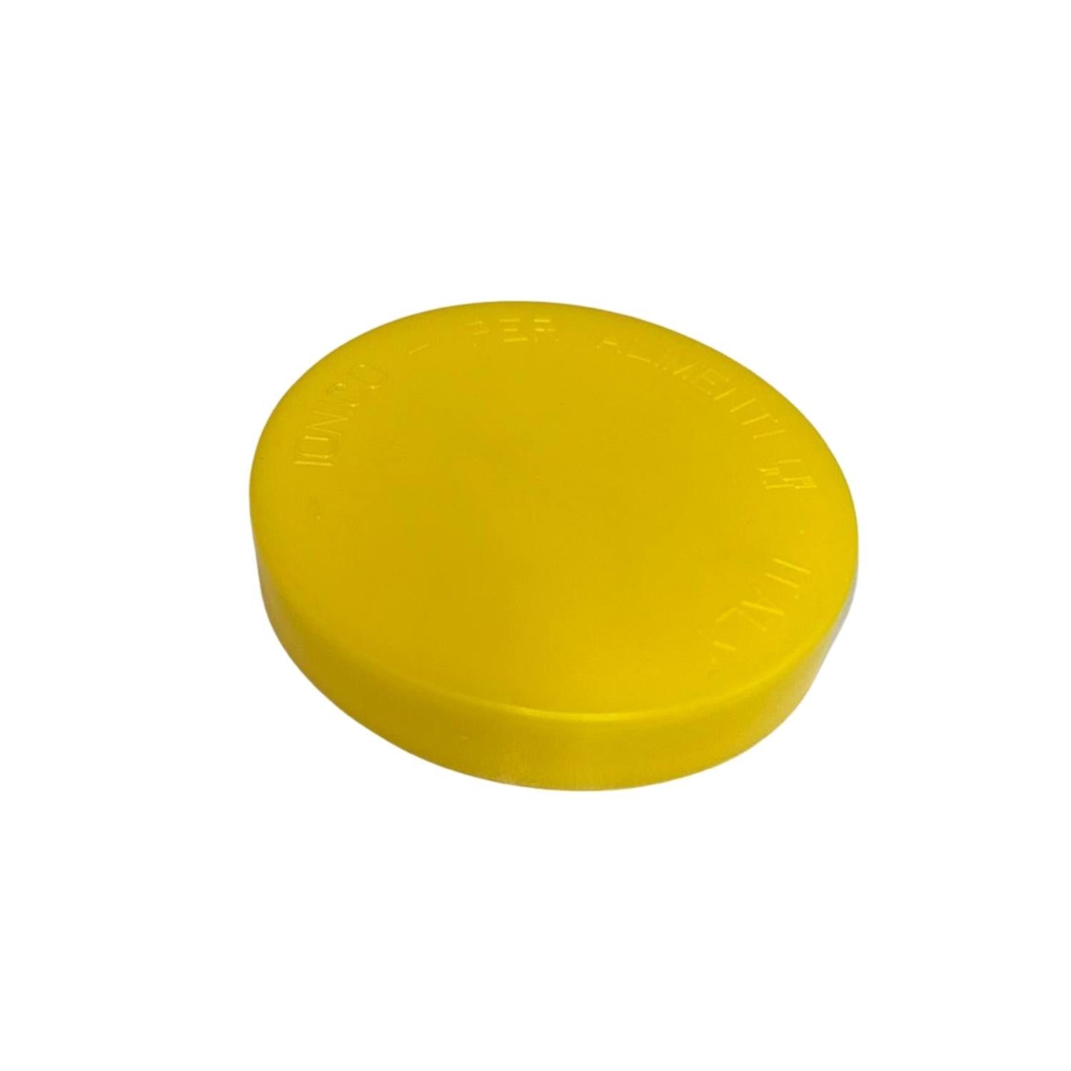 Yellow cap 