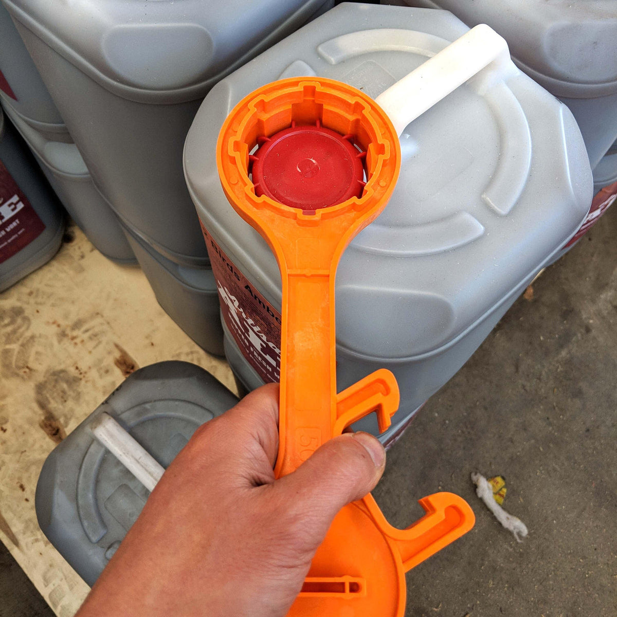 Capmate Lid Opening Tool