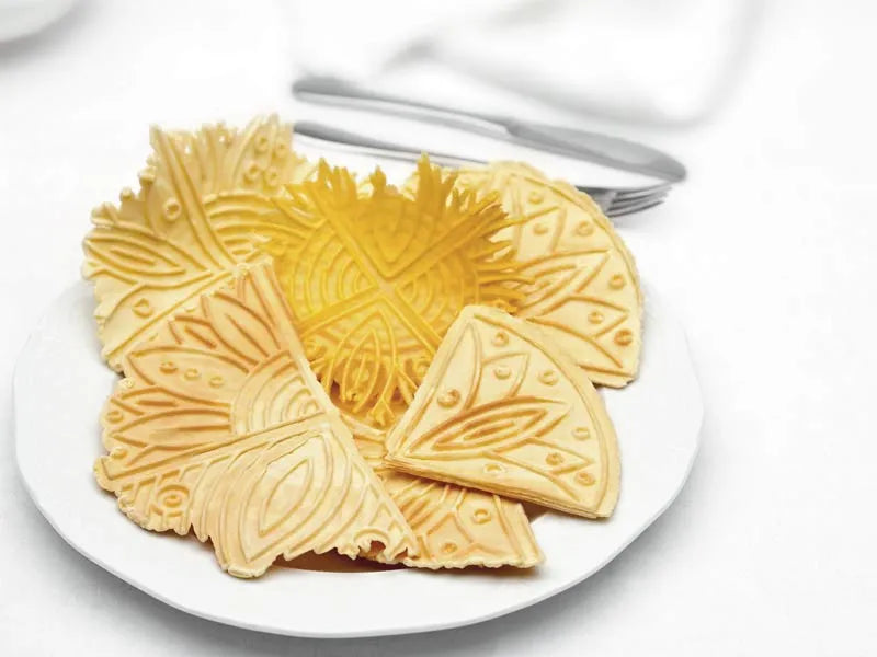 Gas Pizzelle Maker Round Flowers final